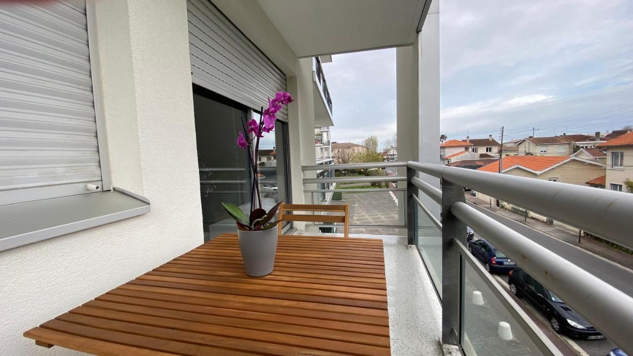 Le Cylia Appartement Mérignac Buitenkant foto